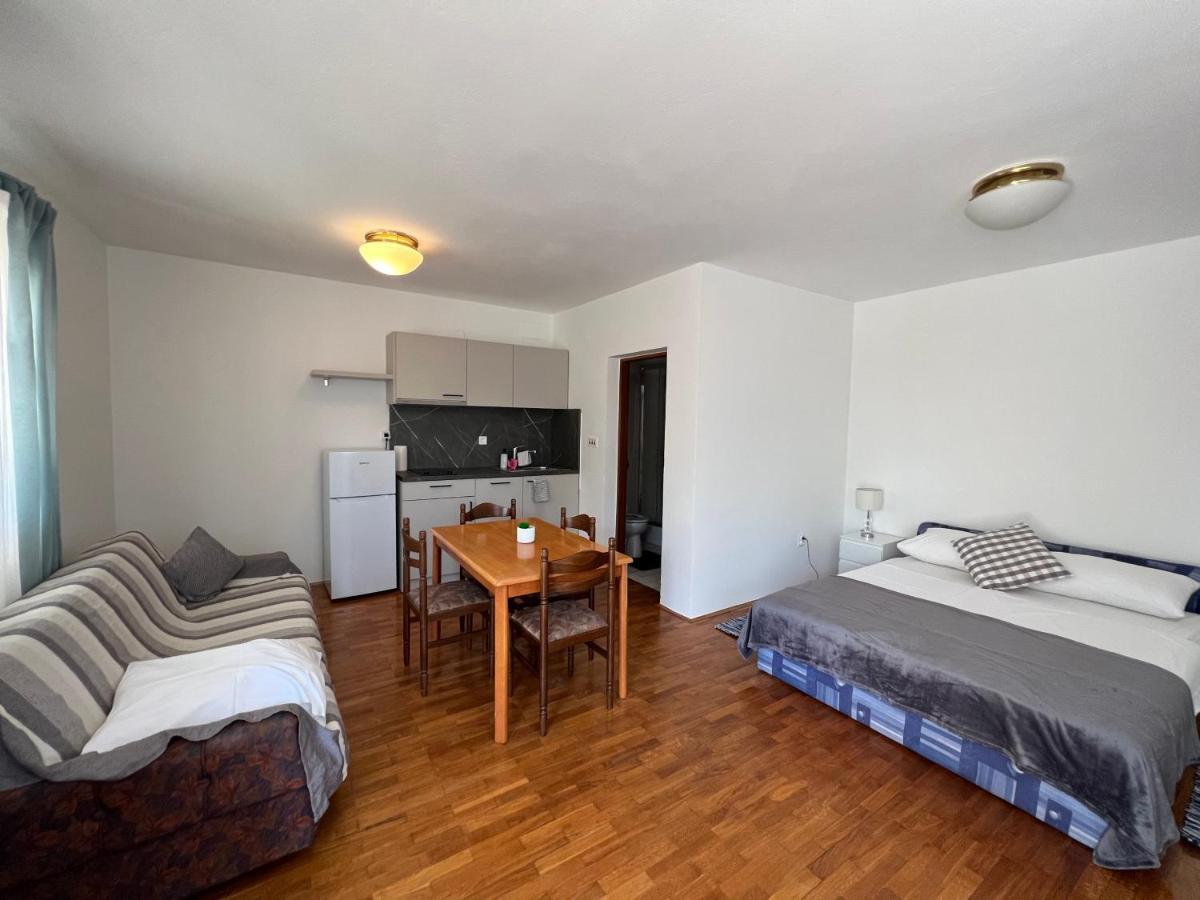 Apartments Antolkovic 우글랸 외부 사진