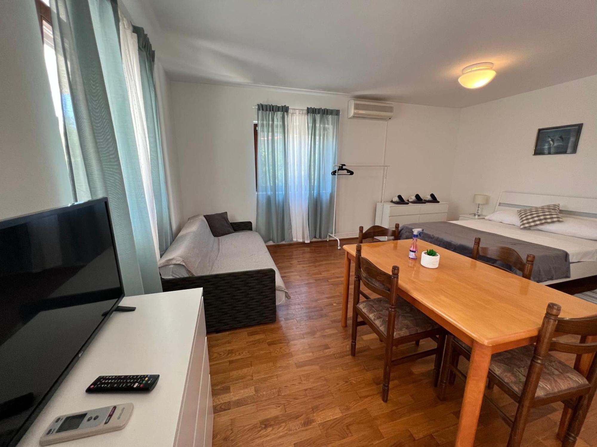 Apartments Antolkovic 우글랸 외부 사진